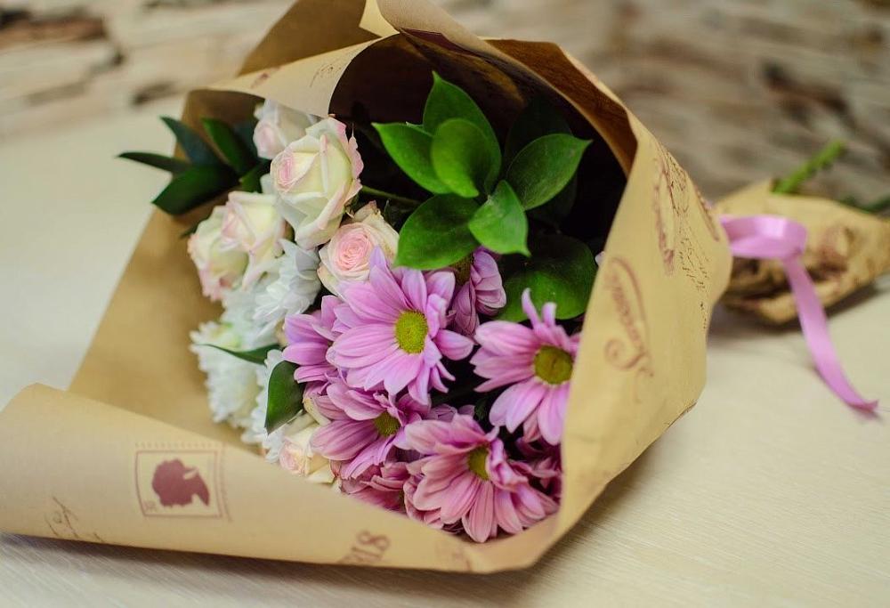 Букет цветов из: Розы и Хризантемы в Барково