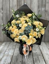 Букет цветов из:  Розы и Лизиантусы в Барково