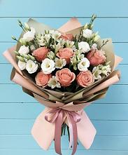 Букет цветов из:  Розы, Альстромерии и Лизиантусы в Барково