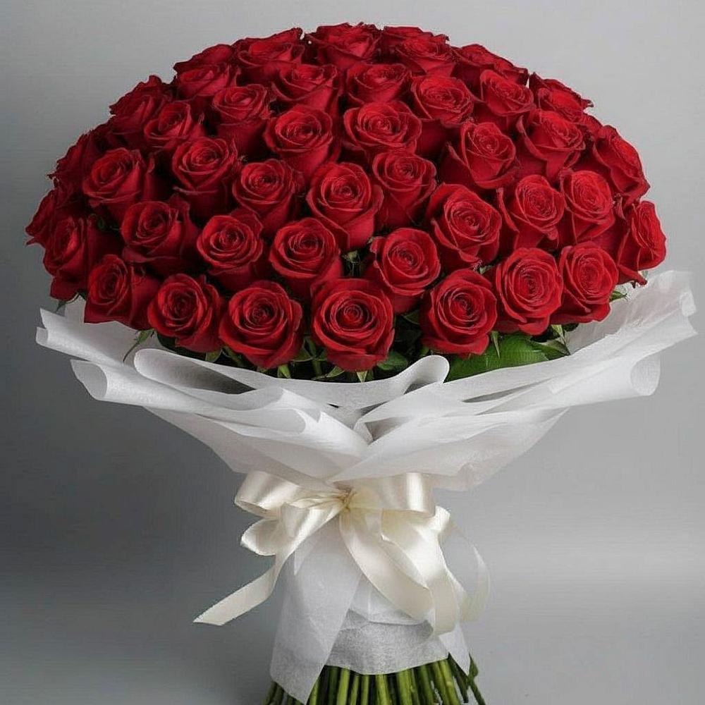 Букет 101 Красная роза Блэк Мэджик в Барково