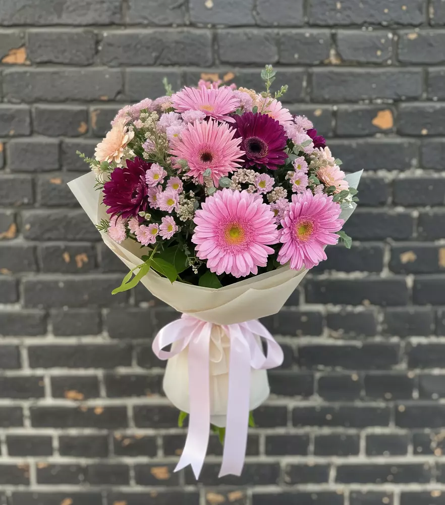 Букет цветов из: Герберы и Хризантемы в Барково
