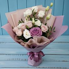 Букет цветов из:  Розы и Лизиантусы в Барково
