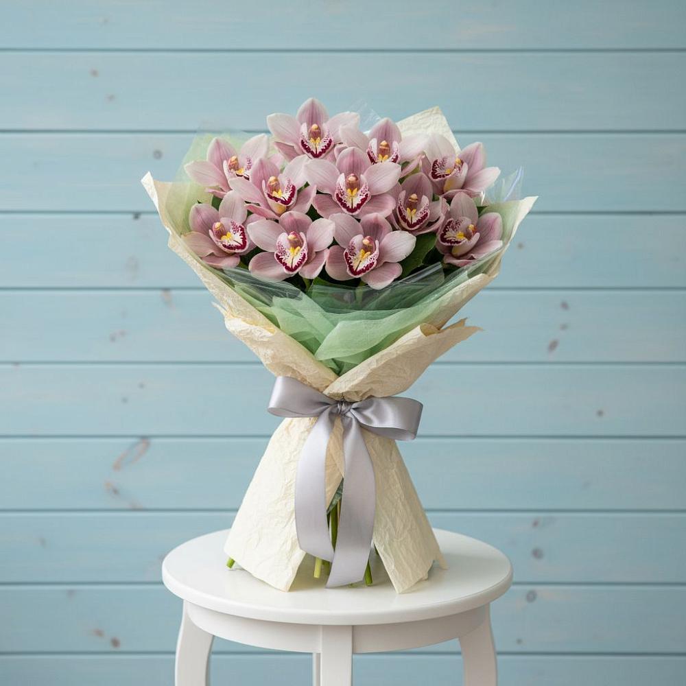 Букет цветов из: Орхидеи и Розы в Барково