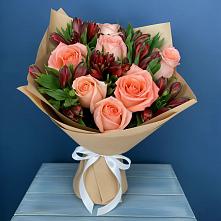 Букет цветов из:  Розы и Альстромерии в Барково
