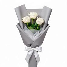 Букет 3 белые розы в Барково