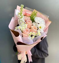 Букет цветов из:  Хризантемы и Розы в Барково