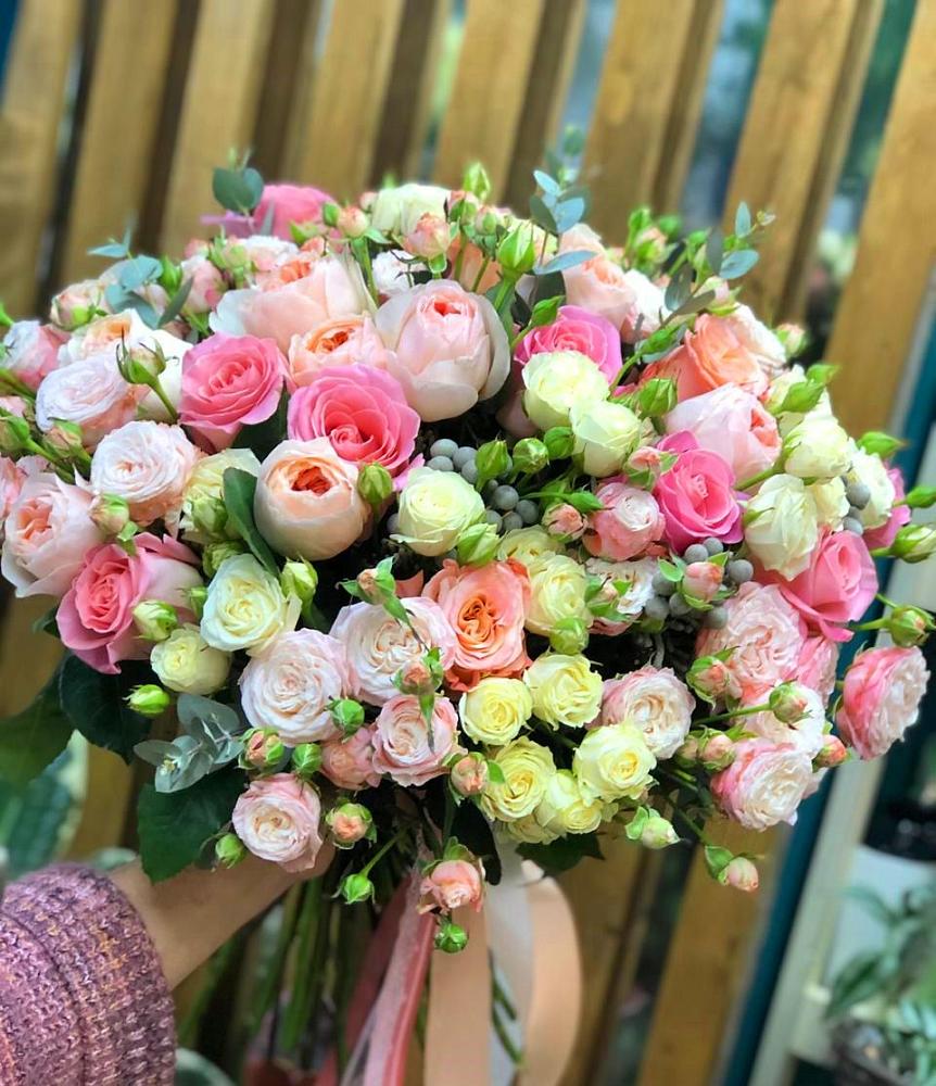 Букет цветов из: Розы в Барково