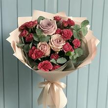 Букет цветов из:  Гвоздики и Розы в Барково
