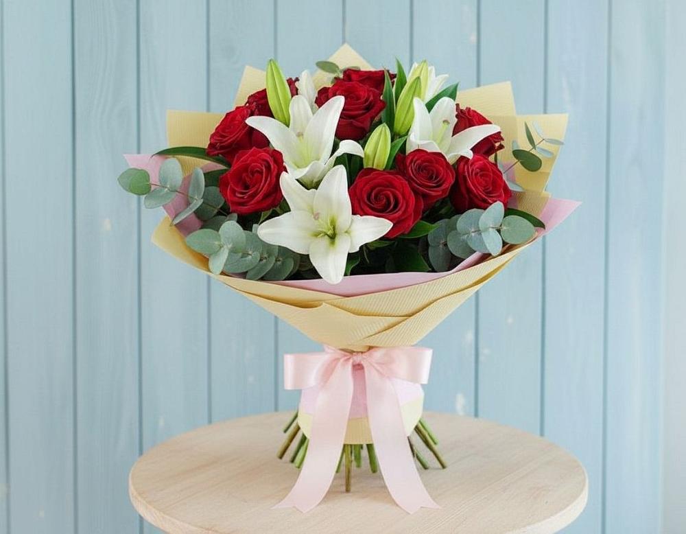 Букет цветов из: Лилии и Розы в Барково